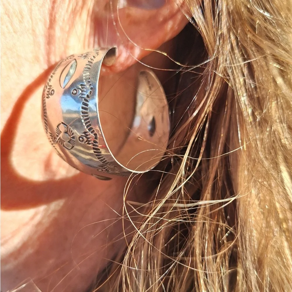 Sterling silver Native American Engraved Hoop Earrings - Picture 2 of 6